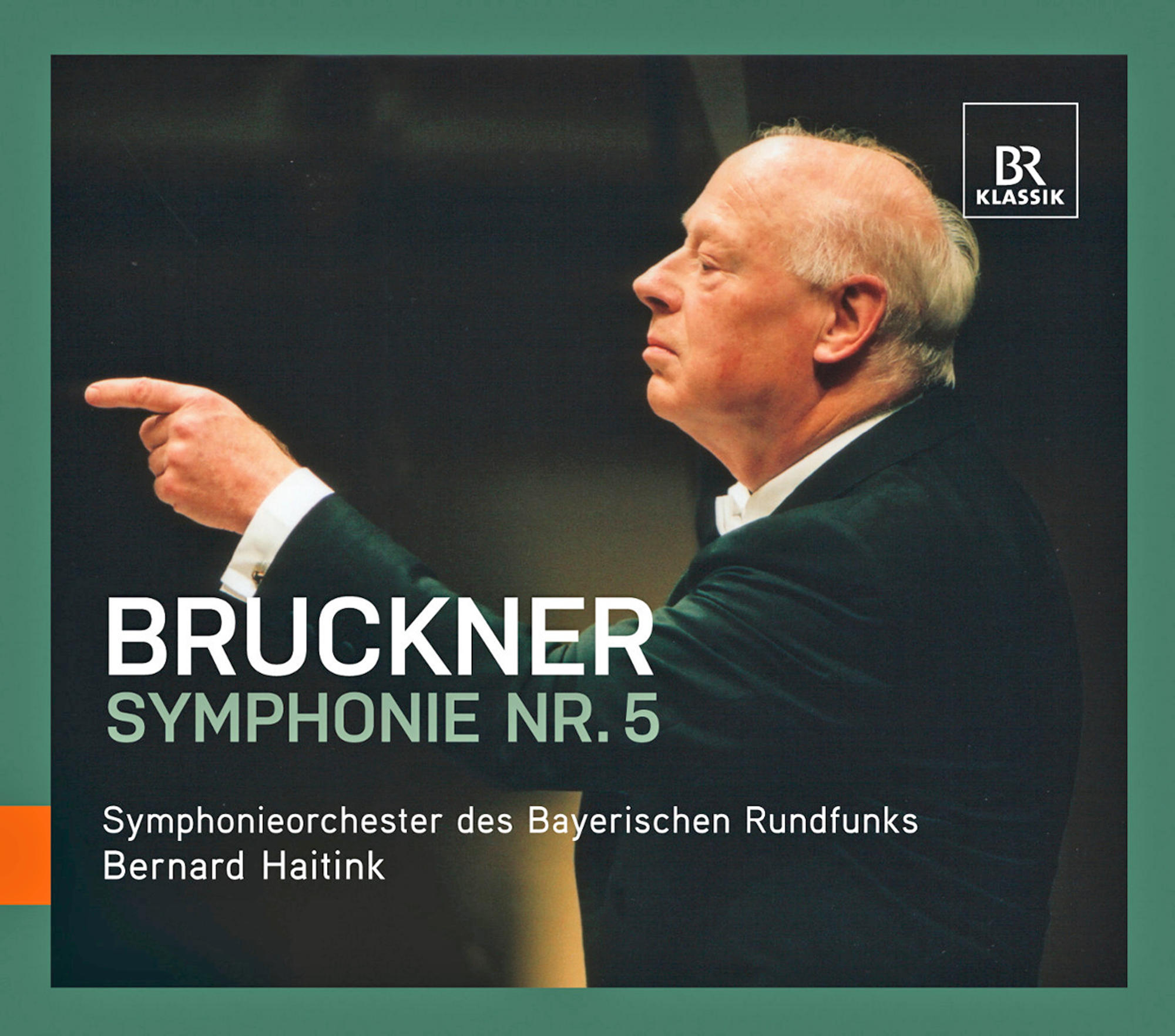 CD-Cover für Bruckner Symphonie Nr. 5. Ein Dirigent zeigt, grüner Hintergrund, Text.