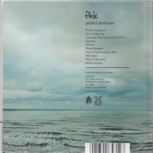 CD-Cover mit bewölktem Himmel und Meer. Name des Künstlers und Trackliste auf der Rückseite.