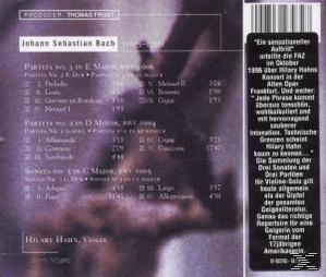 CD-borító szöveggel és egy fekete-fehér képpel, amin egy hegedűn játszó személy látható.