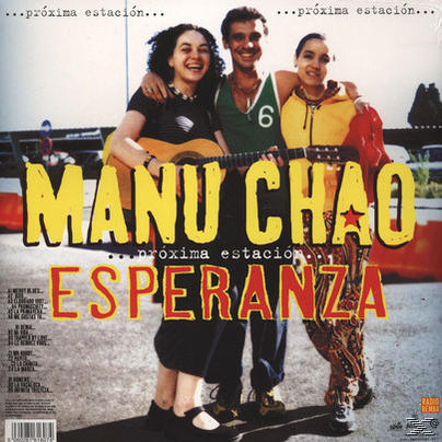Albumcover mit drei lächelnden Personen, eine Person hält eine Gitarre.