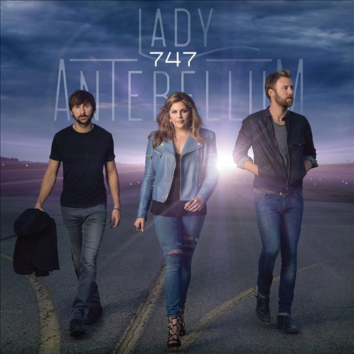 Album borító három emberrel, akik egy úton sétálnak. Cím: Lady Antebellum 747. Kék égi háttér.