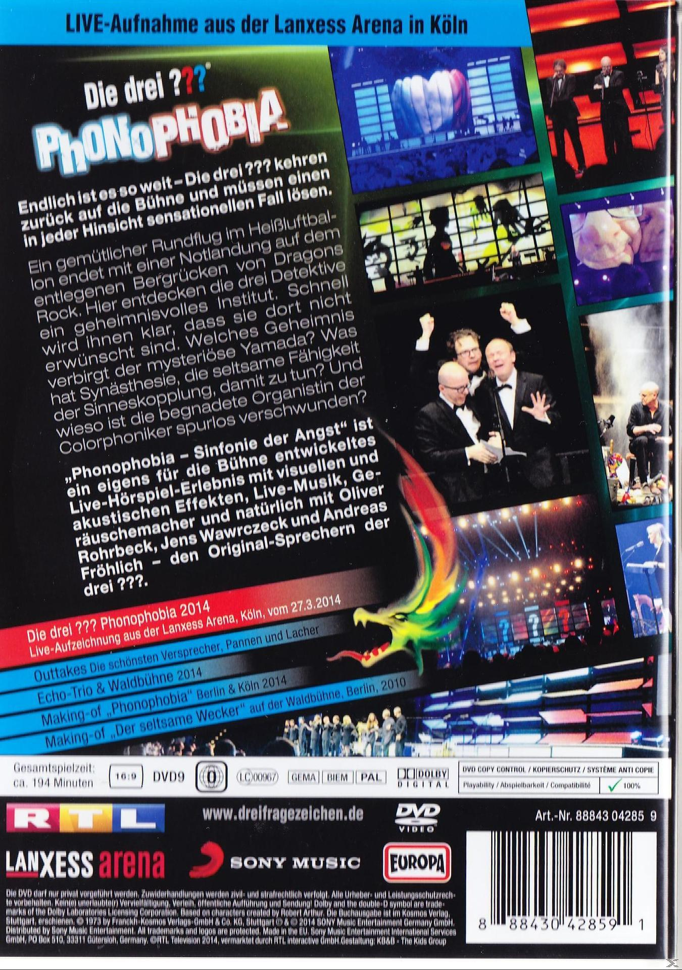 DVD-Cover mit drei Männern auf einer Bühne, mit Text über die Show „Die drei ???“.
