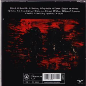 CD-Cover. Schwarzer Hintergrund mit roten Spritzern und Text. Albumtitel und Trackliste sind auf der Rückseite.