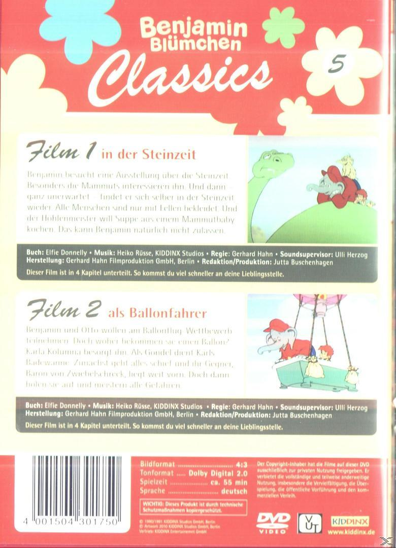 DVD-Cover. Cartoon von Dinosaurier und anderen Figuren. Text: Benjamin Blümchen Classics.