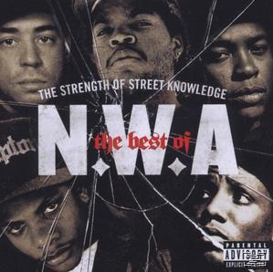 Albumcover: Gesichter von Männern in einem Effekt von zersplittertem Glas. Text: N.W.A, The Best Of.
