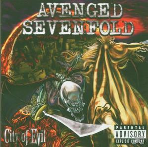 Album borító. Egy csontváz képe egy lovon. Cím: Avenged Sevenfold, City of Evil. Piros háttér.