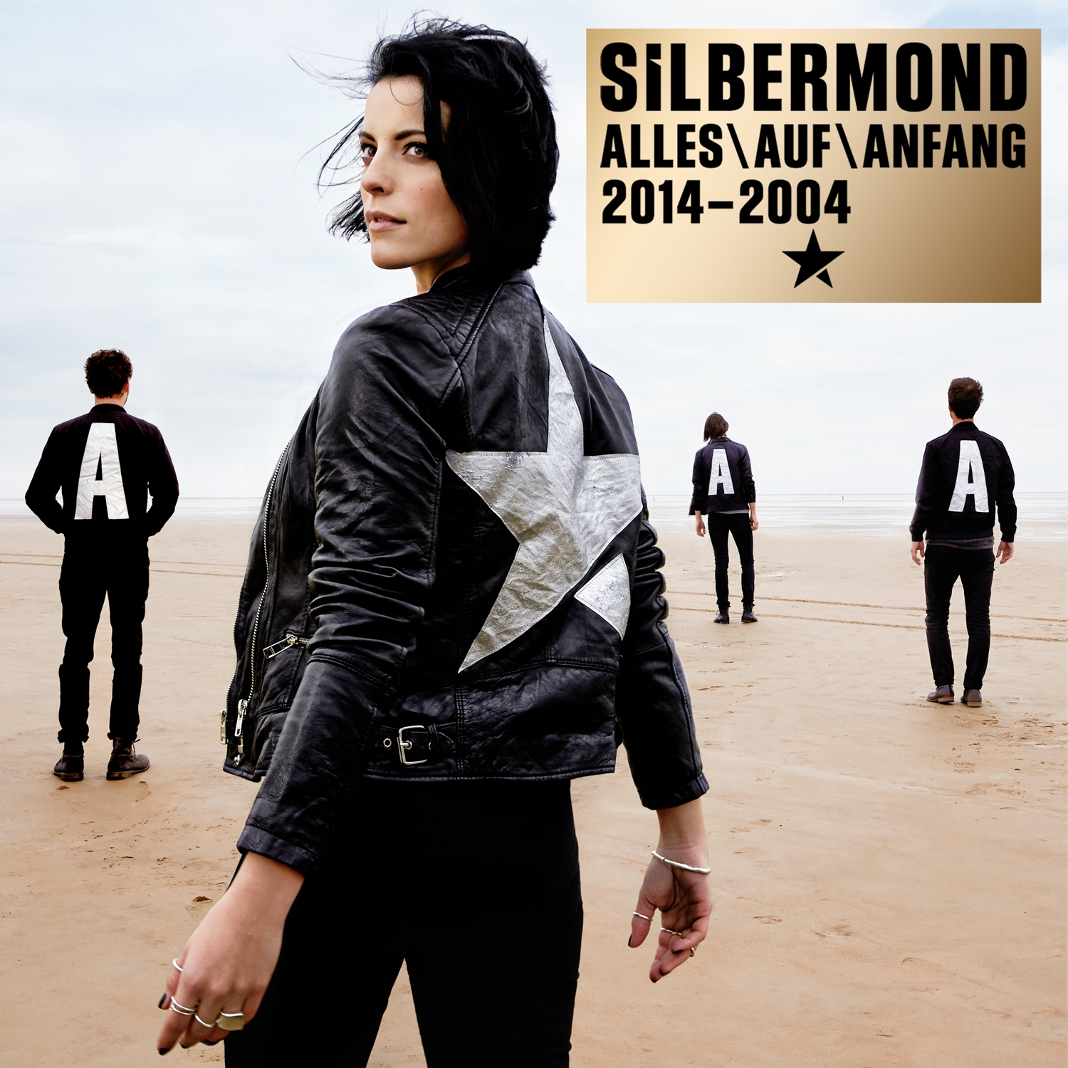 Albumcover, eine Frau und drei Männer am Strand, Text