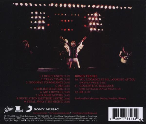CD-Cover mit Text. Eine Bühne mit einem Sänger mit ausgestreckten Armen. Text listet Songs auf: I Don't Know, Crazy Train, Goodbye to Romance.