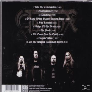 CD-Cover mit vier Männern in Schwarz, einer Titelliste und einem dunklen Hintergrund mit Bandlogo.