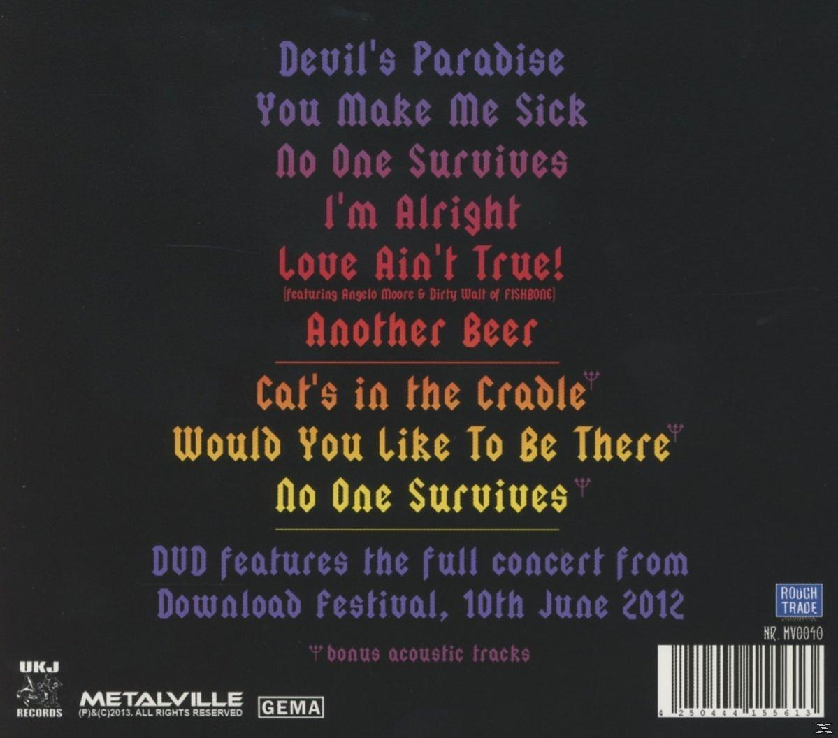 Albumcover mit Titelliste, schwarzer Hintergrund. Text 'No One Survives'.
