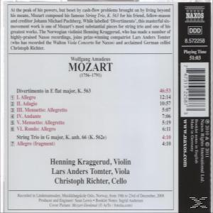 CD-Cover mit Mozarts Namen, Titelliste und Interpreten. Weißer Hintergrund mit schwarzem Text.