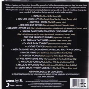 Rückseite einer CD mit einer Titelliste und Text über Whitney Houstons Karriere, mit Logos.