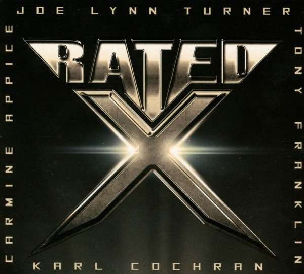 Album borítója "RATED X" címmel ezüst betűkkel. A zenekar tagjainak nevei fel vannak sorolva.
