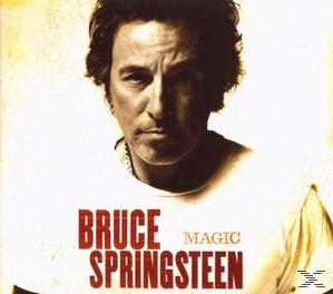 Albumcover: Bruce Springsteen, nach vorne gerichtet, trägt ein weißes T-Shirt, Text 'Magic'.