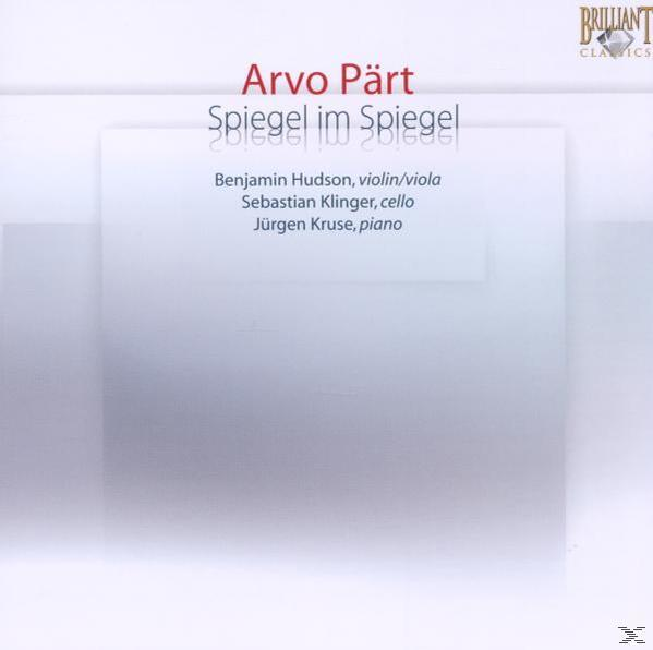 CD-Cover: Arvo Pärt, Titel "Spiegel im Spiegel", Musiker, weißer Hintergrund, Brilliant Classics Logo.