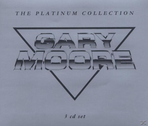 Albumcover: Gary Moore Titel, schwarzes Dreieck, weißer Text. 3 CD-Set.