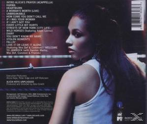 CD-Cover mit einer Frau, die zur Seite blickt. Text und Titelliste auf der Rückseite.