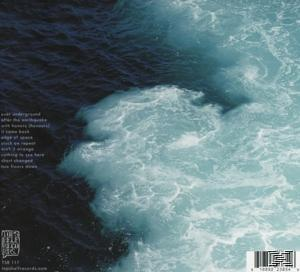 Albumcover. Das Meer mit Wellen. Der Text befindet sich unten.