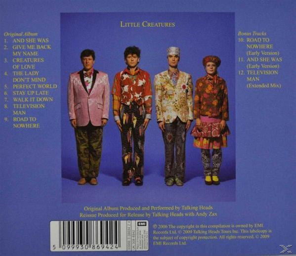 Talking Heads Albumcover: Vier Personen in bunten Klamotten stehen vor blauem Hintergrund. Albumtitel sichtbar.