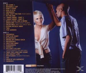CD-Cover: Mann und Frau, Titellisten links, blaue und schwarze Farben.