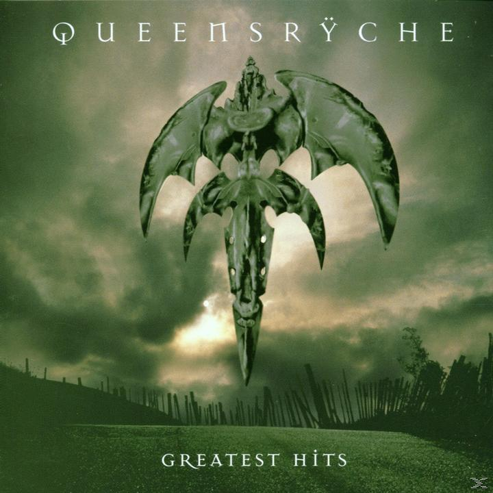 Albumcover mit einer schädelartigen Struktur mit Flügeln, betitelt "Queensrÿche Greatest Hits".