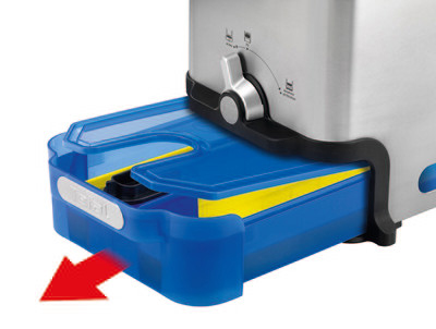 Eine blau-gelbe Schublade wird aus einem silberfarbenen Gerät gezogen.