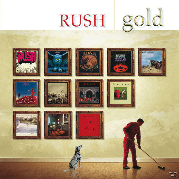 Albumcover. Rush Gold. Verschiedene Albumcover sind an der Wand gerahmt. Ein Mann und ein Hund sind anwesend.