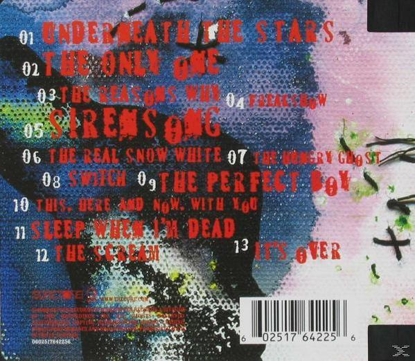 CD-Cover mit einer Liste von Titeln und einem farbenfrohen Hintergrund.