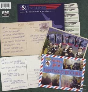 CD-Rückseite: S&M Airlines. Postkarten, Fotos und Text in mehreren Rahmen. Grüner Hintergrund.
