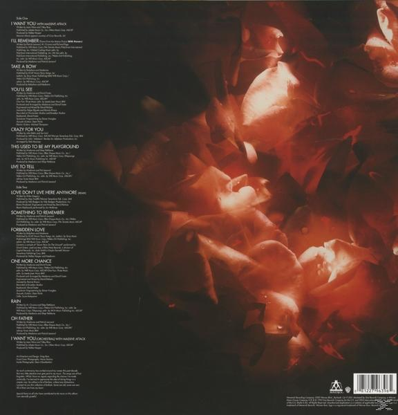 Pochette d'album avec un fond de fleurs rouges et listes de titres de chansons.