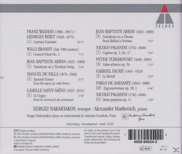 CD-Rückseite mit Titelliste, weißer Hintergrund, Musikdetails und Credits.