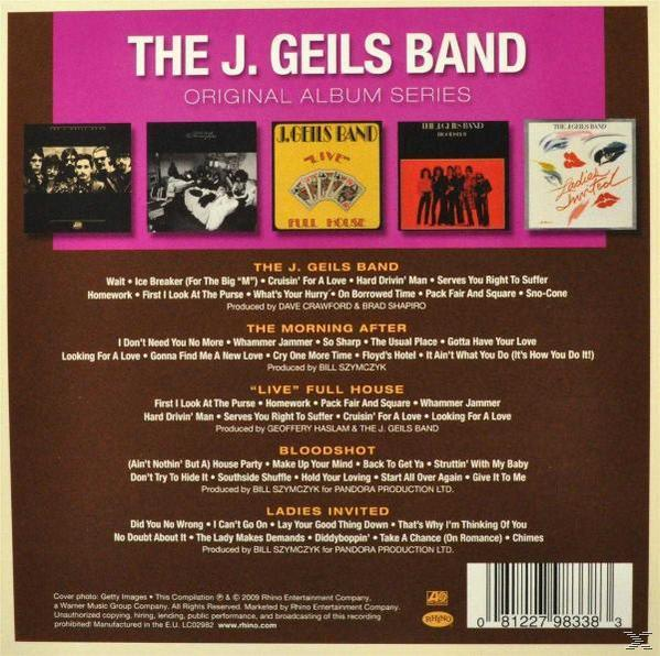 Albumcover mit verschiedenen Albumcovern. Text: The J. Geils Band. Eine Zusammenstellung von Alben.