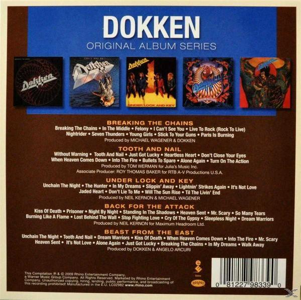 Albumcover mit Dokken-Logo und Albumcover. Enthält Albumtitel und Titellisten.