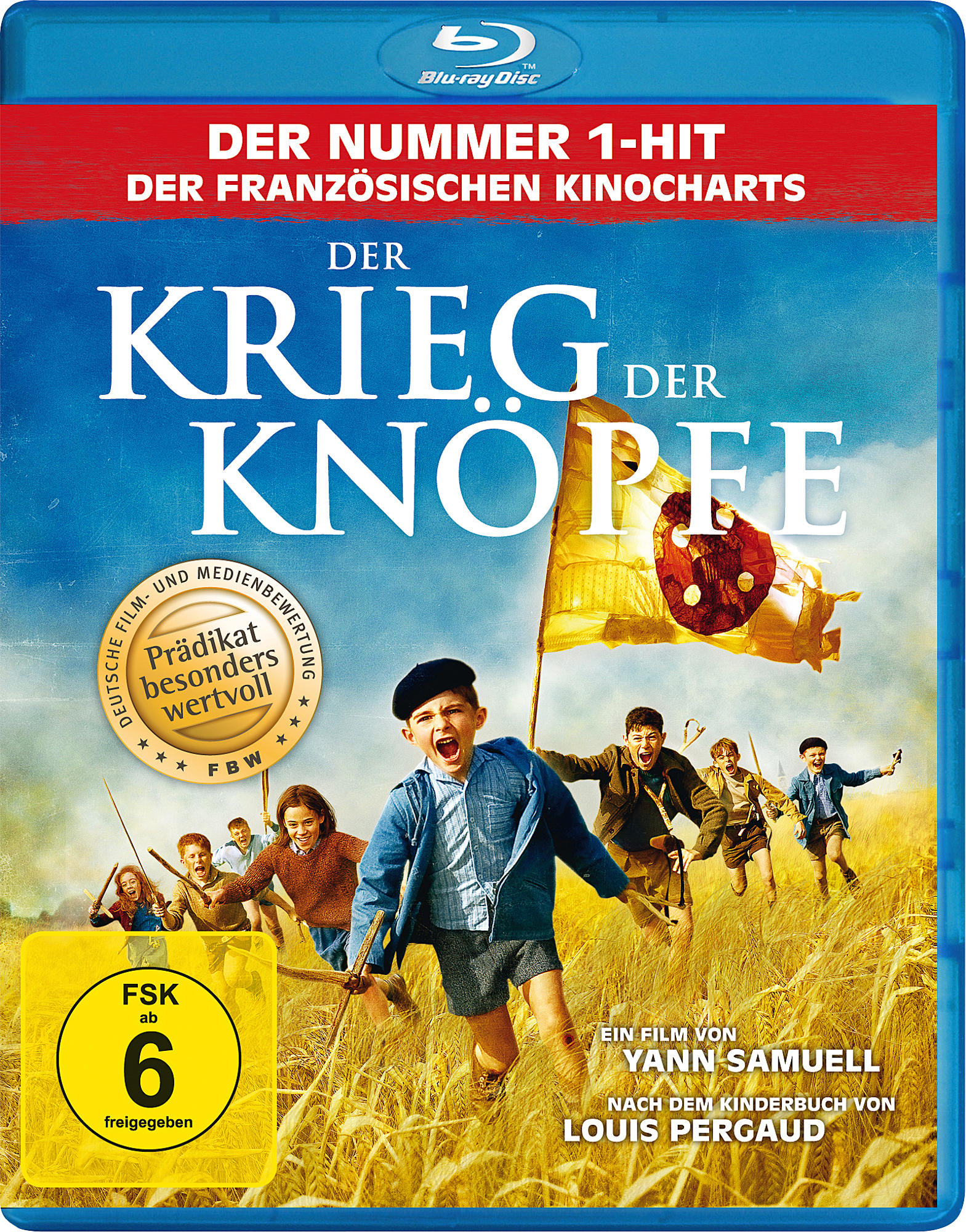 Blu-ray-Cover: Jungen rennen auf einem Weizenfeld. Text: Der Krieg der Knöpfe.