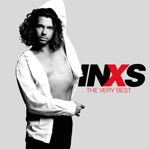 Albumhoes van INXS, The Very Best. Een man in een wit overhemd opent het om zijn torso te onthullen.