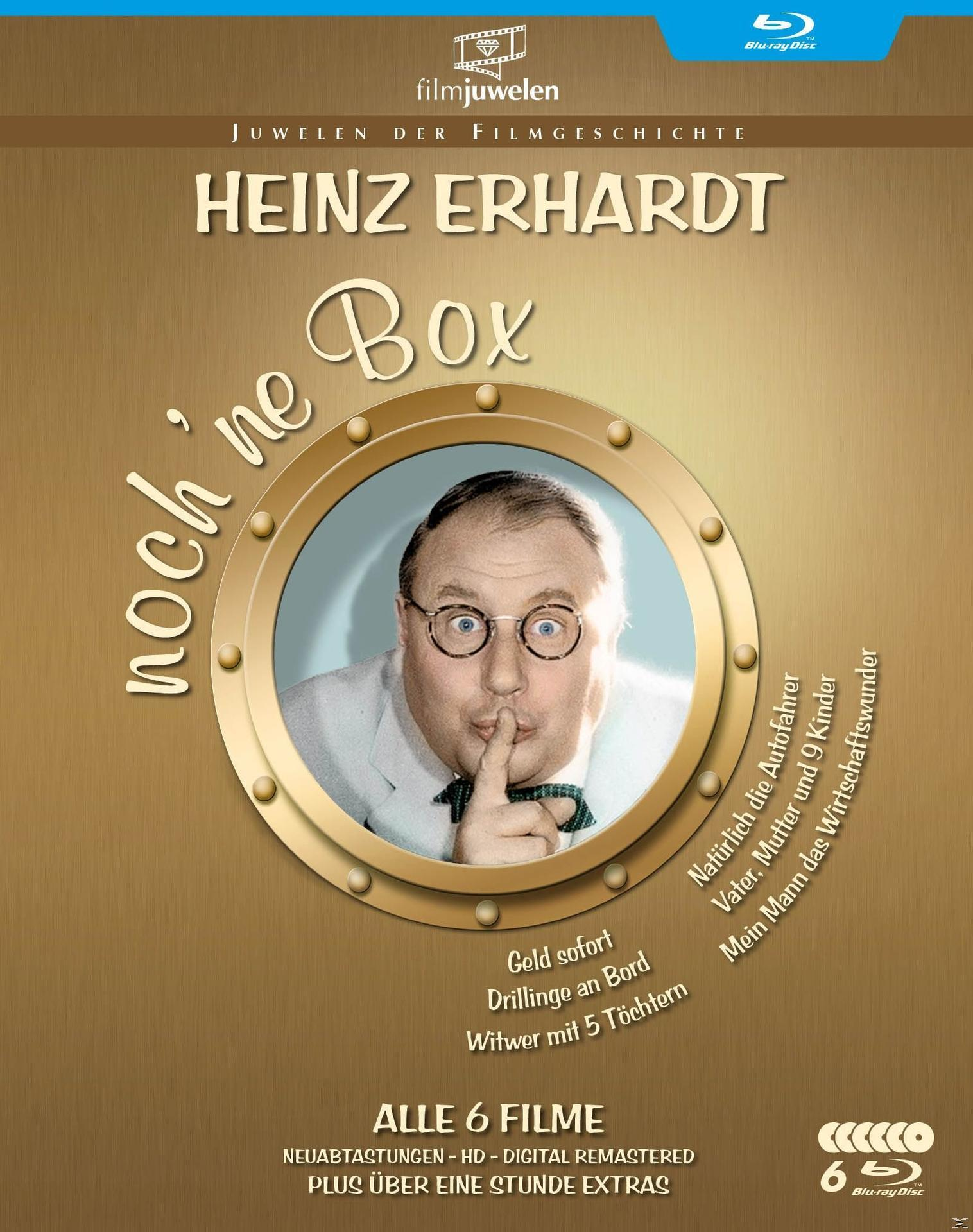 Blu-ray-Box-Set-Cover mit Heinz Erhardt. Er hält einen Finger an die Lippen. Text: 'Noch'ne Box'.