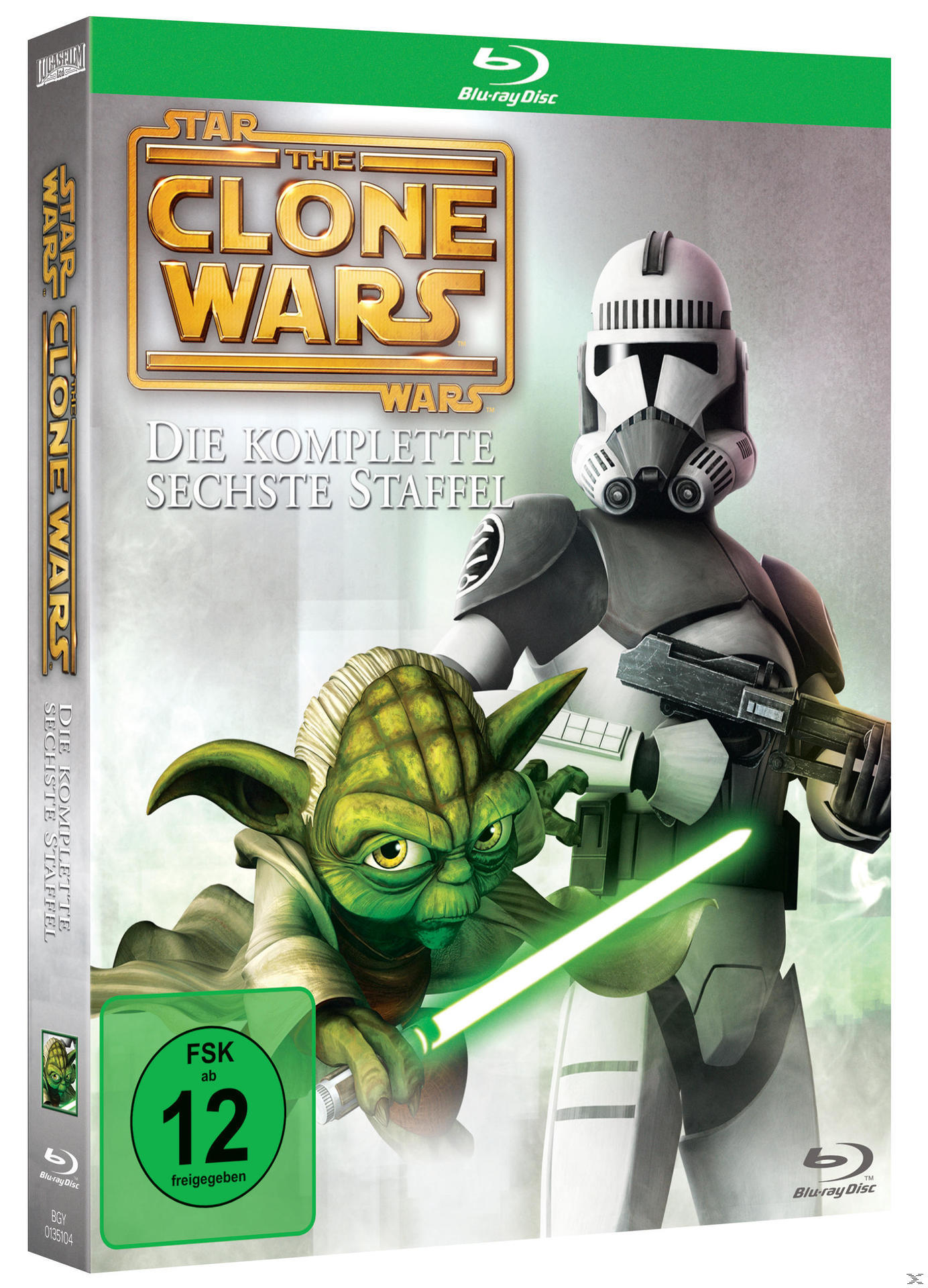 Blu-ray-Cover: Yoda und ein Klon-Soldat mit einem Lichtschwert. Text: 'Star Wars The Clone Wars'.