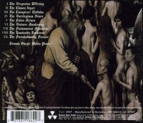 Dimmu Borgir Albumcover. Dunkles Bild einer ziegenköpfigen Figur, nackten Menschen und Text. Dunkler Hintergrund.