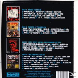 CD-Rückseite. Titellisten, Artwork und Albumdetails. Mehrere Bilder im Hintergrund.