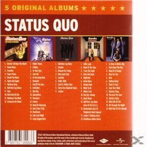 Albumcover mit 5 Originalalben von Status Quo. Albumcover werden auf rotem Hintergrund angezeigt.