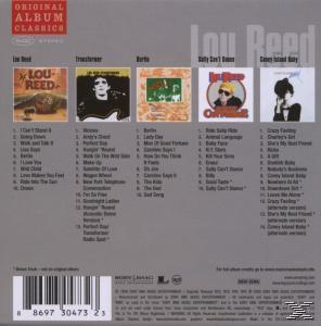 Rückseite einer Lou Reed CD-Hülle mit Albumcovern und Songlisten. Enthält Text und Barcode.