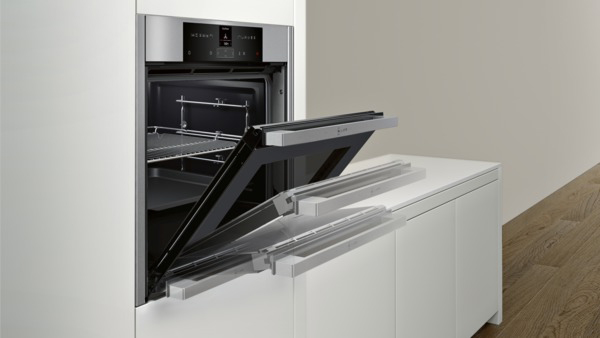 NEFF B55CR22N0, Einbaubackofen (Einbaugerät, 71 l, 596 mm breit), Slide&Hide