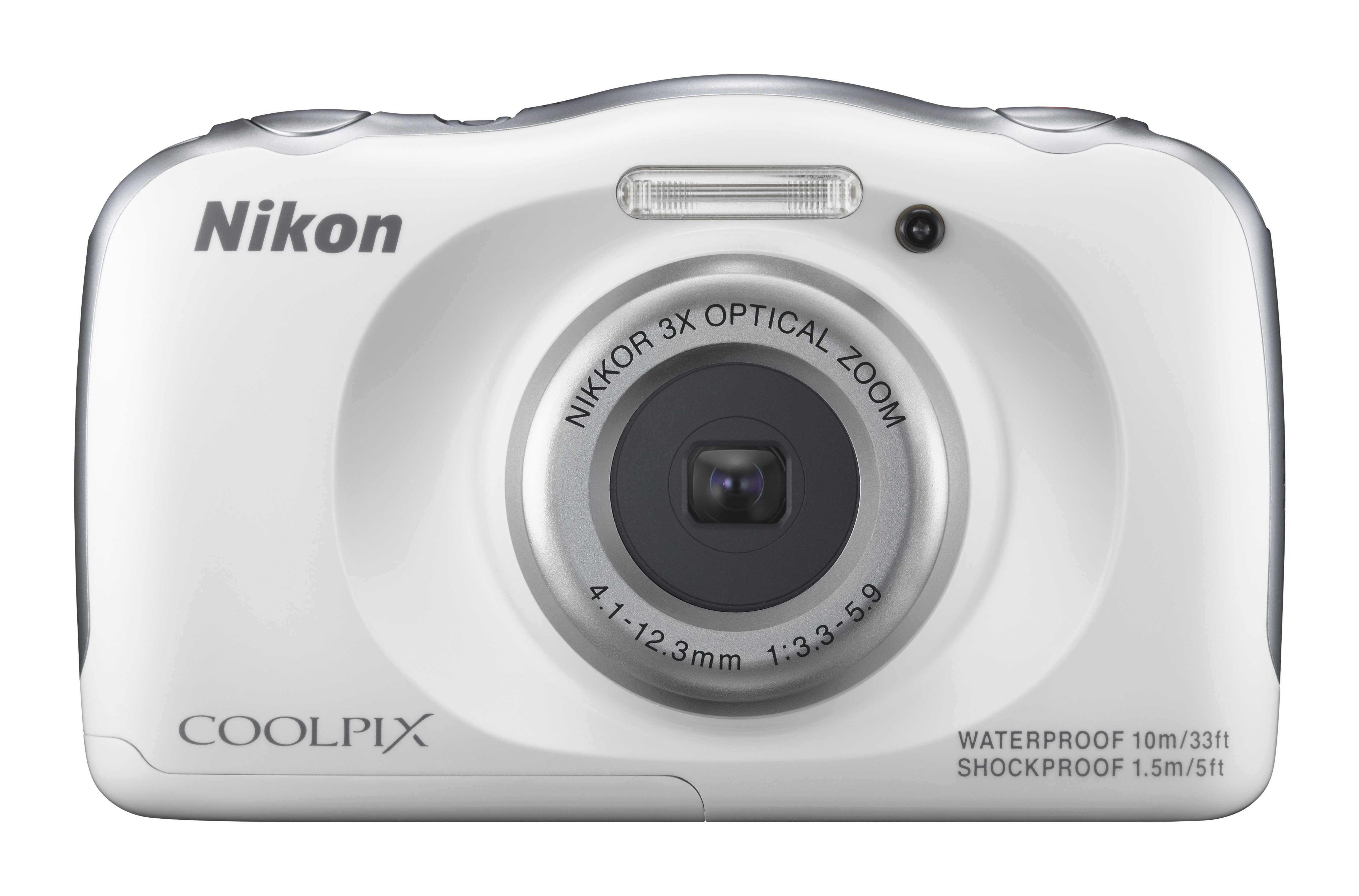 Weiße Nikon Coolpix Kamera. Objektiv, Bedienelemente und Schrift sind sichtbar. Eine kompakte Digitalkamera.