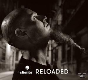 Glatzköpfiger Mann mit langem Bart, der nach oben schaut, und der Text "-clients RELOADED".