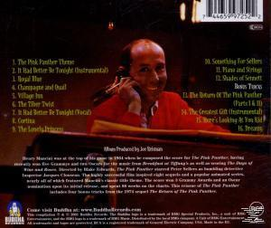 Albumcover mit Henry Mancini. Titelliste, Mann mit Telefon und Tisch.