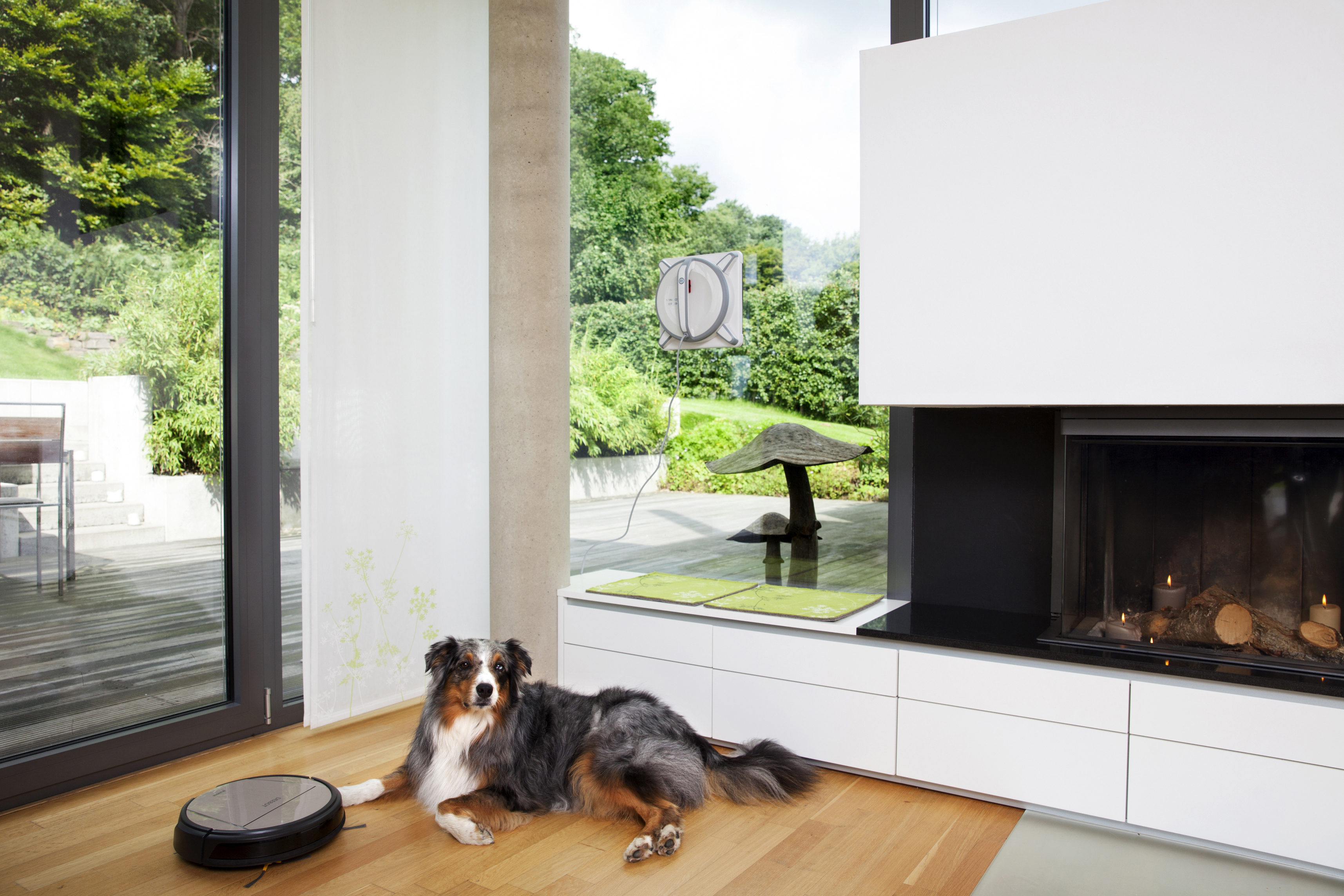 ECOVACS D83 DEEBOT Saugroboter