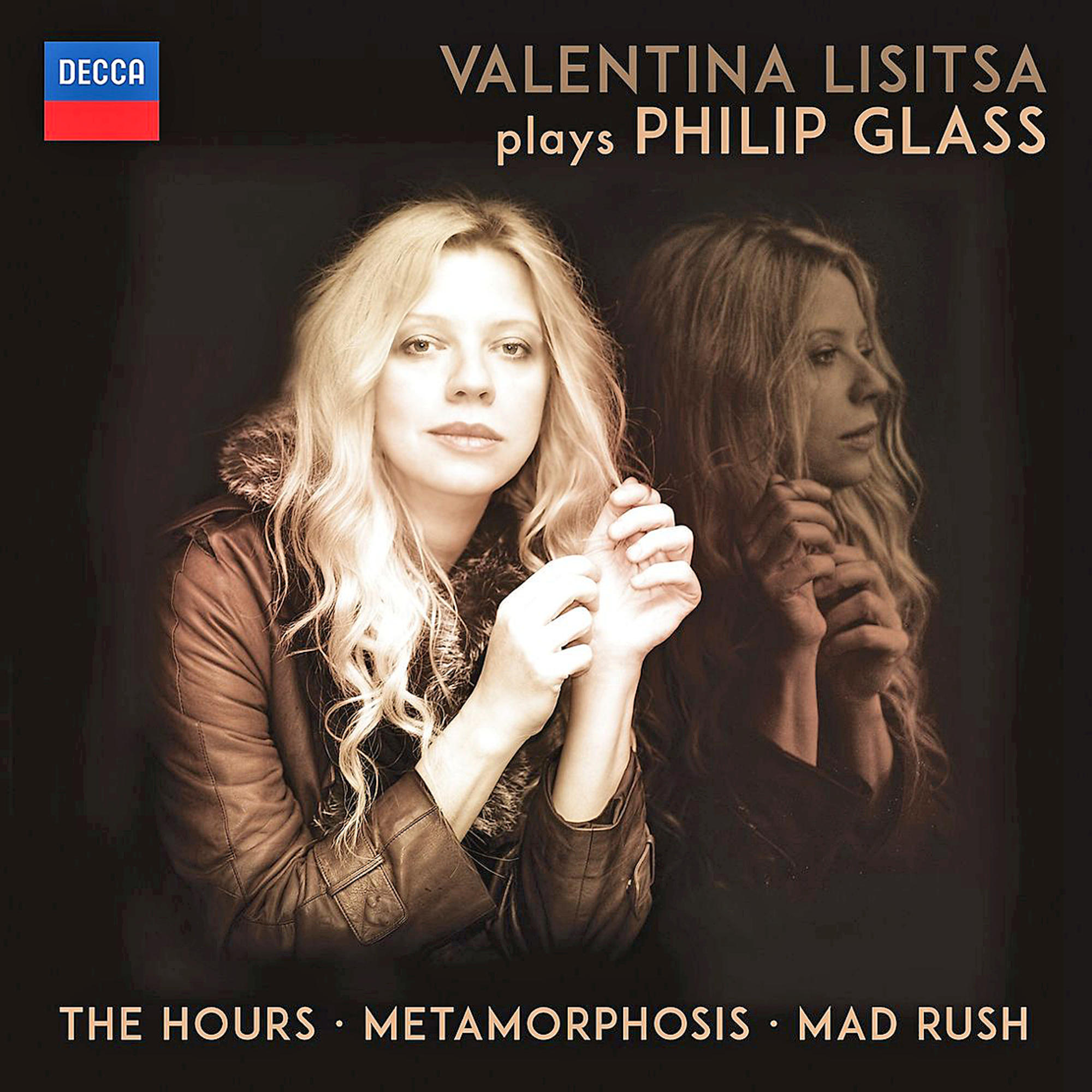 Albumcover mit Frauenporträt und Spiegelung. Text: Valentina Lisitsa spielt Philip Glass.