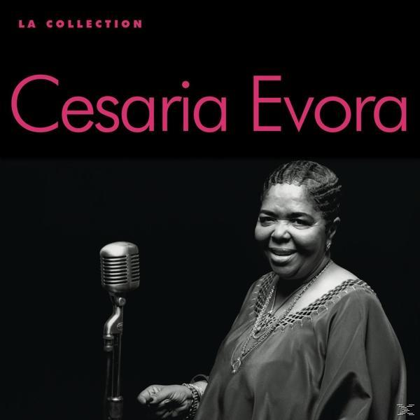 Cesaria Evora album borító. Nő mikrofonnal. Fekete háttér. Szöveg: Cesaria Evora, La Collection.