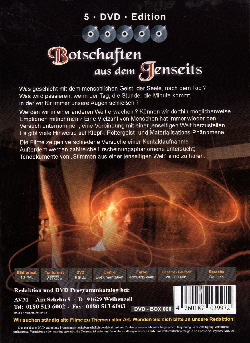 Rückseite einer DVD-Hülle mit deutschem Text. Zeigt das Gesicht eines Mannes mit orangefarbenem Licht.