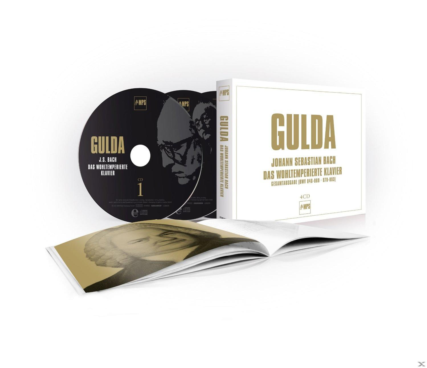 CD-Set mit zwei Discs, einem Booklet und einer weißen Box. Die Discs sind schwarz, weißer Text.